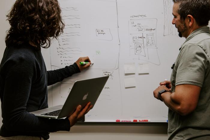 Ontwerptrends voor enquêtes in 2023 om de responspercentages te verhogen
